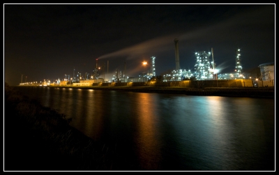 2008-12-15 / orahn59
Par: orahn59-  [ Nuit ou poses longues ]
