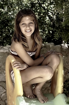 2009-08-08 /  kapoky 
Par: kapoky    [ Portraits de bebes et enfants ]
