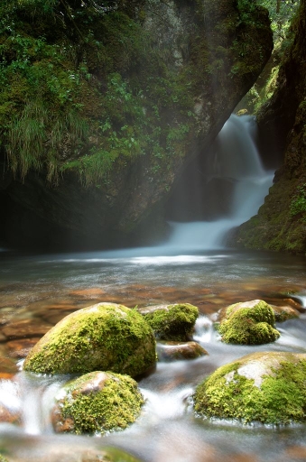 Mai 2011 - gnomovtt
Mai 2011 - gnomovtt
