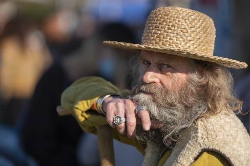 2021-10-11 berzip
berzip [Portraits]
