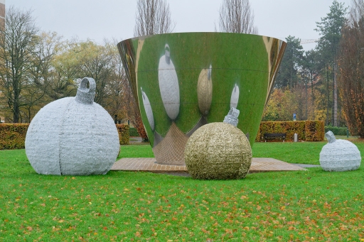 2023-12-25 Hermès
Hermès [Natures mortes, photos d'objets] 
