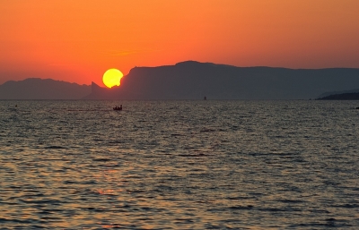 2008-08-15 / neosilencers
Par neosilencers [ Coucher / Lever de soleil ]
