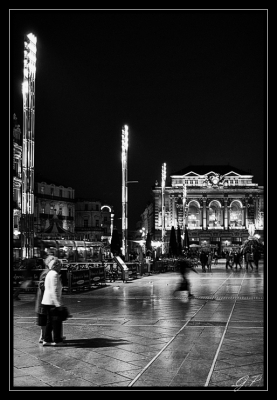 2009-04-03 / Gauthier_07
Par Gauthier_07 dans [ Rues / Ambiance de ville / Paysages urbains ]

