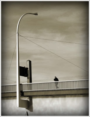 2009-10-30 / tittom
Par tittom dans [ Noir et Blanc, Sepia et desaturation partielle ]
