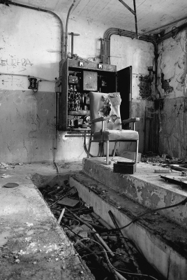 2009-06-27 / Scalpa
Par : Scalpa ( Vos series Sanatorium Fernand-Bezancon )
