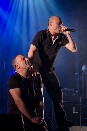 2014-06-19 / tchwouing 
tchwouing   "  	
Zebda en concert au festival des Bakayades de Gd Quevilly le 11 juin 2014 " 
