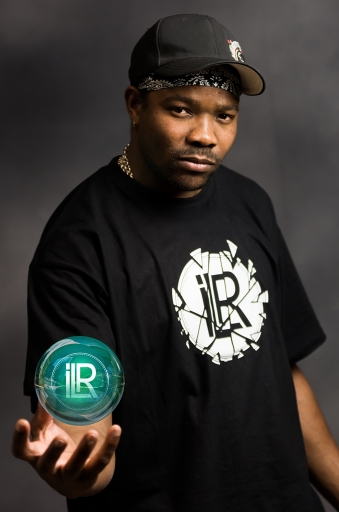 2013-04-28 / Phil22140
Phil22140  [ Studio & inclassables ]
