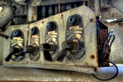 2009-10-15 / sorcier 
Par sorcier   :  Vos series : Vieilles Machines: celles auxquelles vous avez echappe ! 
