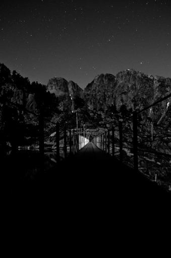 2011-05-26 / sonarprod 
Par sonarprod   [ Nuit ou poses longues ]
