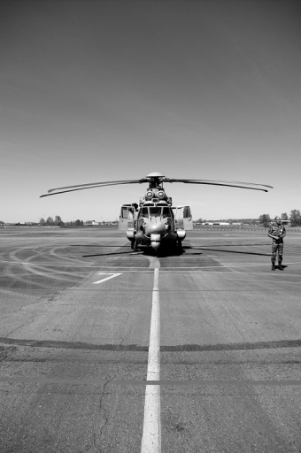 2011-04-07  / louisback
Par : louisback  [Vos series -Acces privilegie au coeur de notre defense...]
