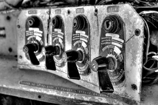 2011-11-14 / sorcier
Par sorcier dans [Vos series - Loco diesel en HDR]
