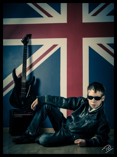 2012-07-08  /  Phil22140
Par: Phil22140  [ Studio et inclassables ]
