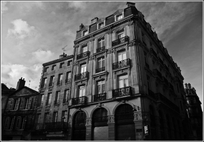 2010-02-09 / Yoyo5485
Par: Yoyo5485 -  [ Maisons / Architecture ]
