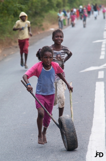 2013-06-30 / jeff67560
jeff67560 " Course de pneus de mayotte "
