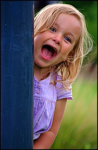 2011-10-23 / Mickmac
Par Mickmac - [ Portraits de bebes et enfants ]
