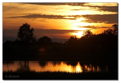 2012-06-23/jldag
par jldag dans Coucher / Lever de soleil 
