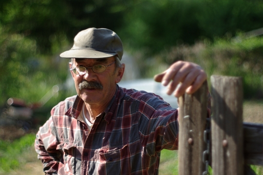 2011-05-20 / sorcier
   Par : sorcier Portraits adultes et adolescents ] 
