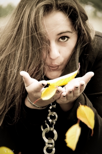 2011-07-08 / grandetine
Par : grandetine [ portraits adultes et adolescents ] 
