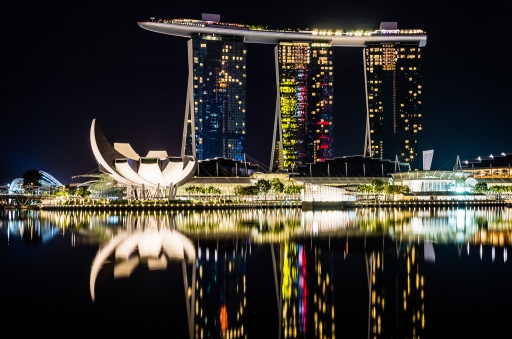 2017-03-18/chrisfer
chrisfer- Dans vos series "Escale a Singapour"
