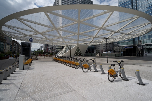 2017-07-28/Hermes
Hermes-Environnement urbain et constructions humaines.
