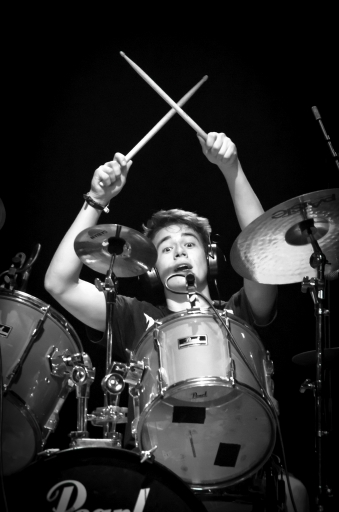 2015-06-06/Fred69
Fred69 [Noir et blanc,Sepia et desaturation partielle.]
