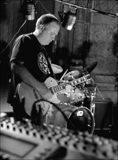 2014-07-09/Fred69
Fred69 [Noir et Blanc, Sepia et desaturation partielle]
