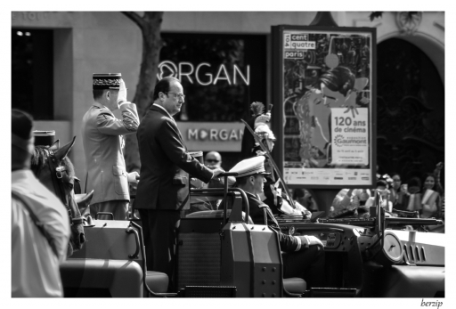 2015-07-15 / berzip
berzip [Noir et Blanc,Sepia et desaturation partielle]
