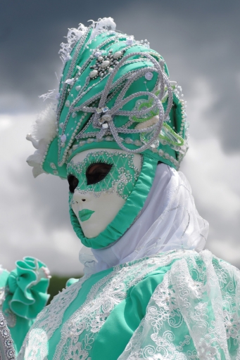 2019-06-12/papa
papa [Portraits]
