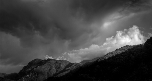 2013-05-08 / sorcier
sorcier [ Photographies HDR et DRI ]
