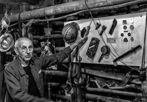 2023-09-22 / einstein1976
einstein1976 [Portraits]
